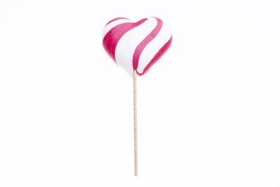Heart-shaped peppermint lollipop 85g Hjärteklubba med mintsmak 85g 50 st hjärtanklubbor med Polkagris-smak 85g