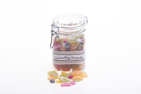 Glass jar with clamp lid filled with Mixed fruit candies (800g) Glasburk med spännlock fylld med Gammaldags karameller (800g)